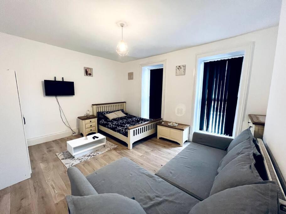 One Bedroom Close To Hyde Park #01 London Kültér fotó